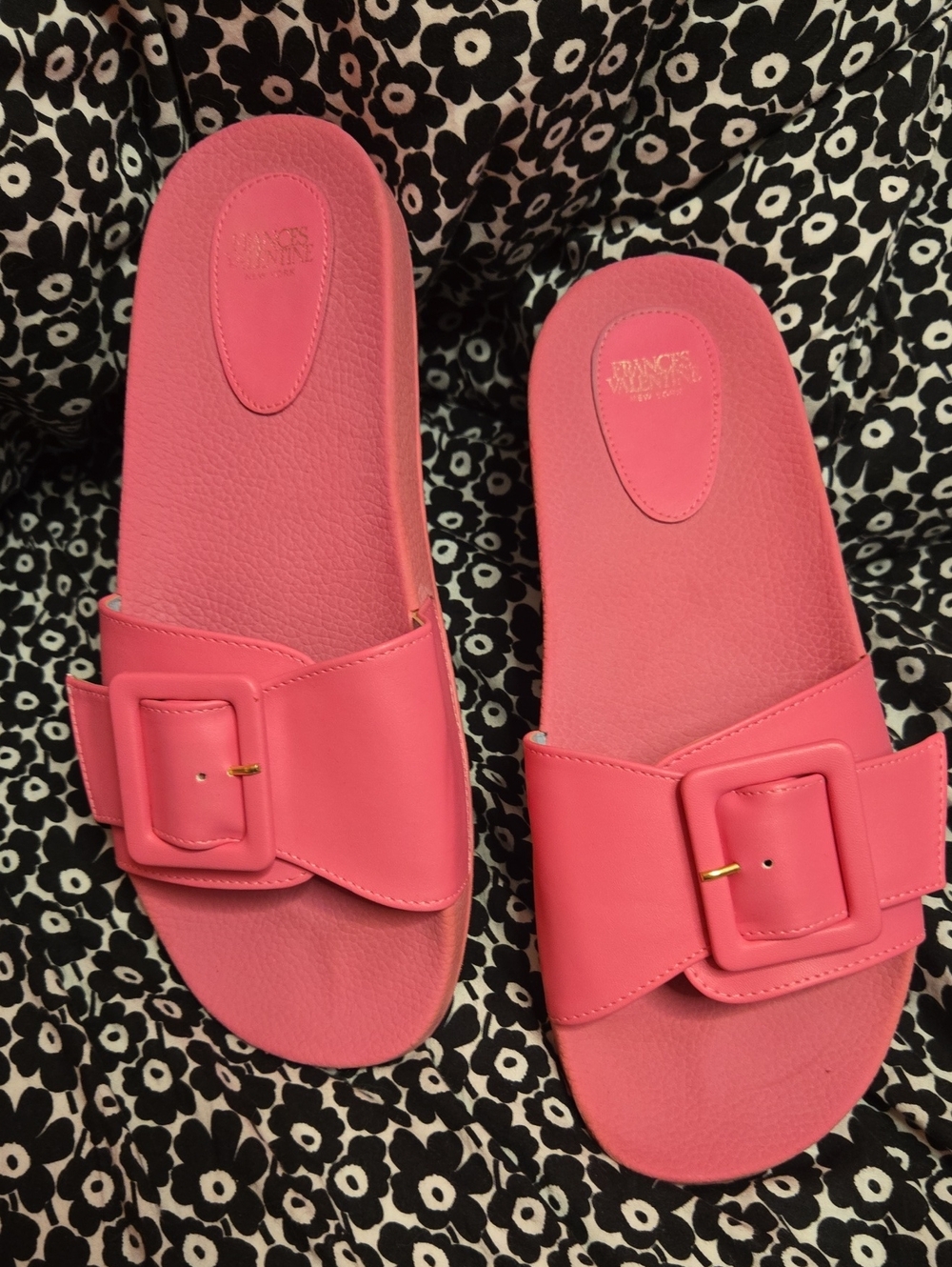 Women's Pink Slide Sandals with Buckle Accent
